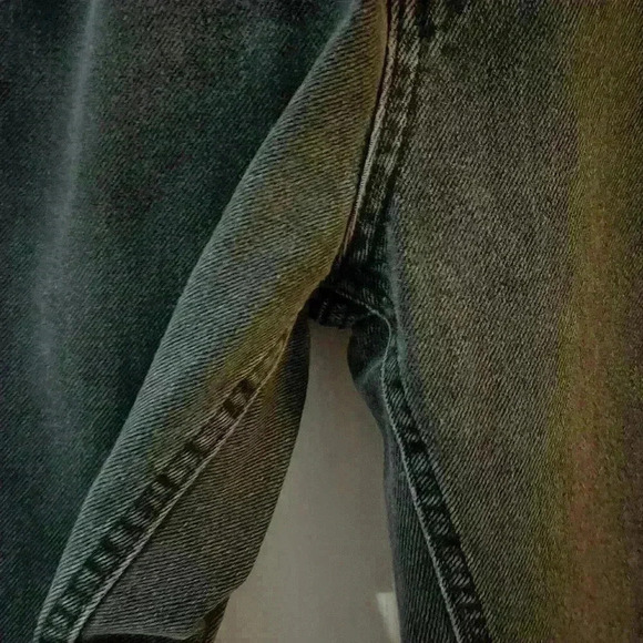 BDG Urban Outfitters black mom jeans straight  leg denim high waist sz 26 - Picture 4 of 9